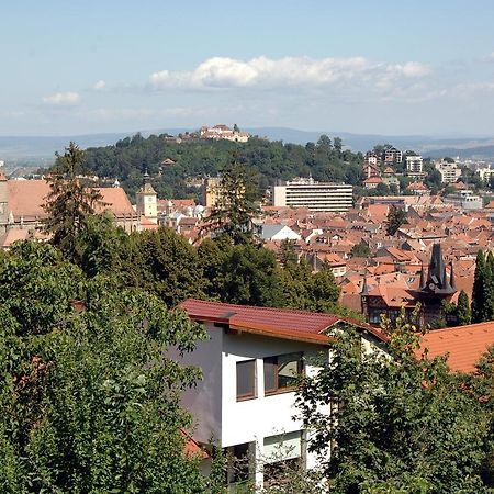 Brasov Valley Apartment Екстериор снимка